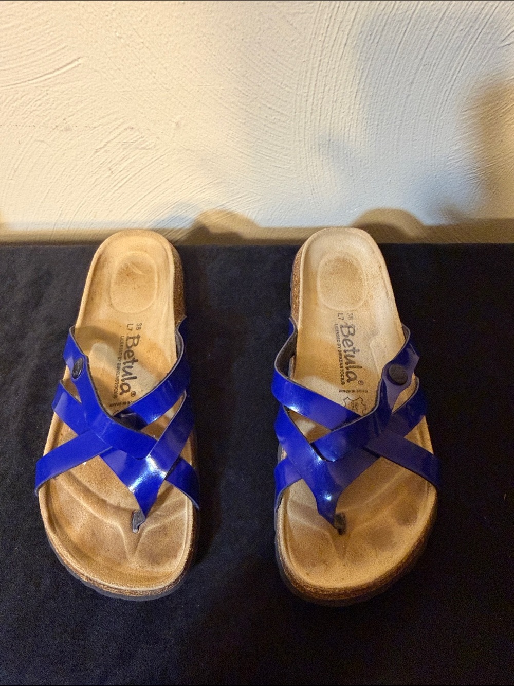 Birkenstock Vinja Sandals blue patent leather size 7